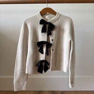 H&M Bow-Decorated Cardigan Size XS | Viral Sold Out Editor Pick Unique Knit